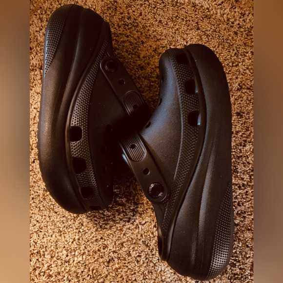 CROCS Classic Crush Womens Crocs - Women's size 7 / Men's size 5 - Picture 4 of 8